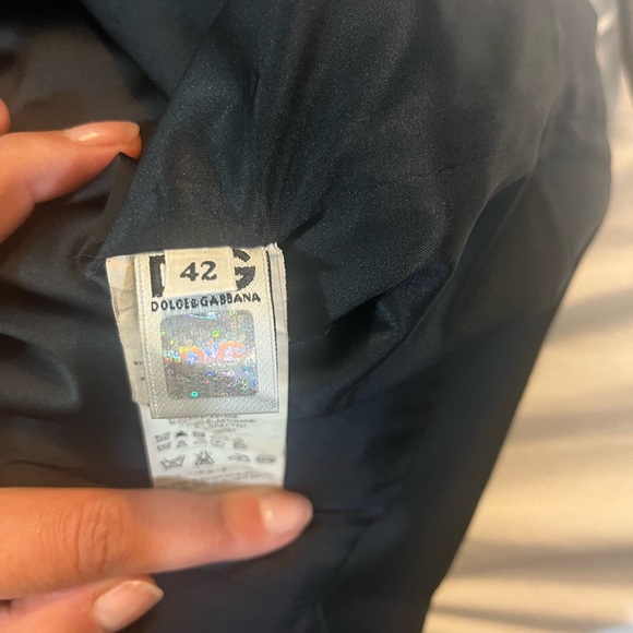 Dolce & Gabbana Black High WaisoPencil Skirt Gold Zipper with Back Slit - Picture 7 of 11